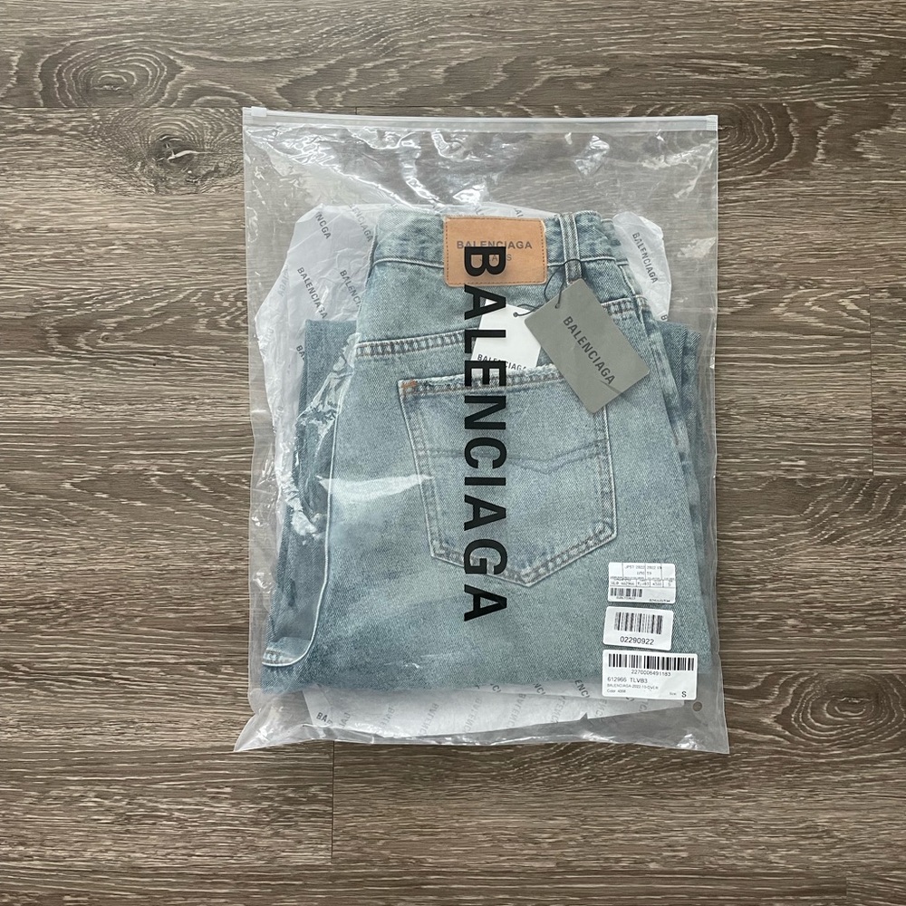 Balenciaga Large Baggy Jeans